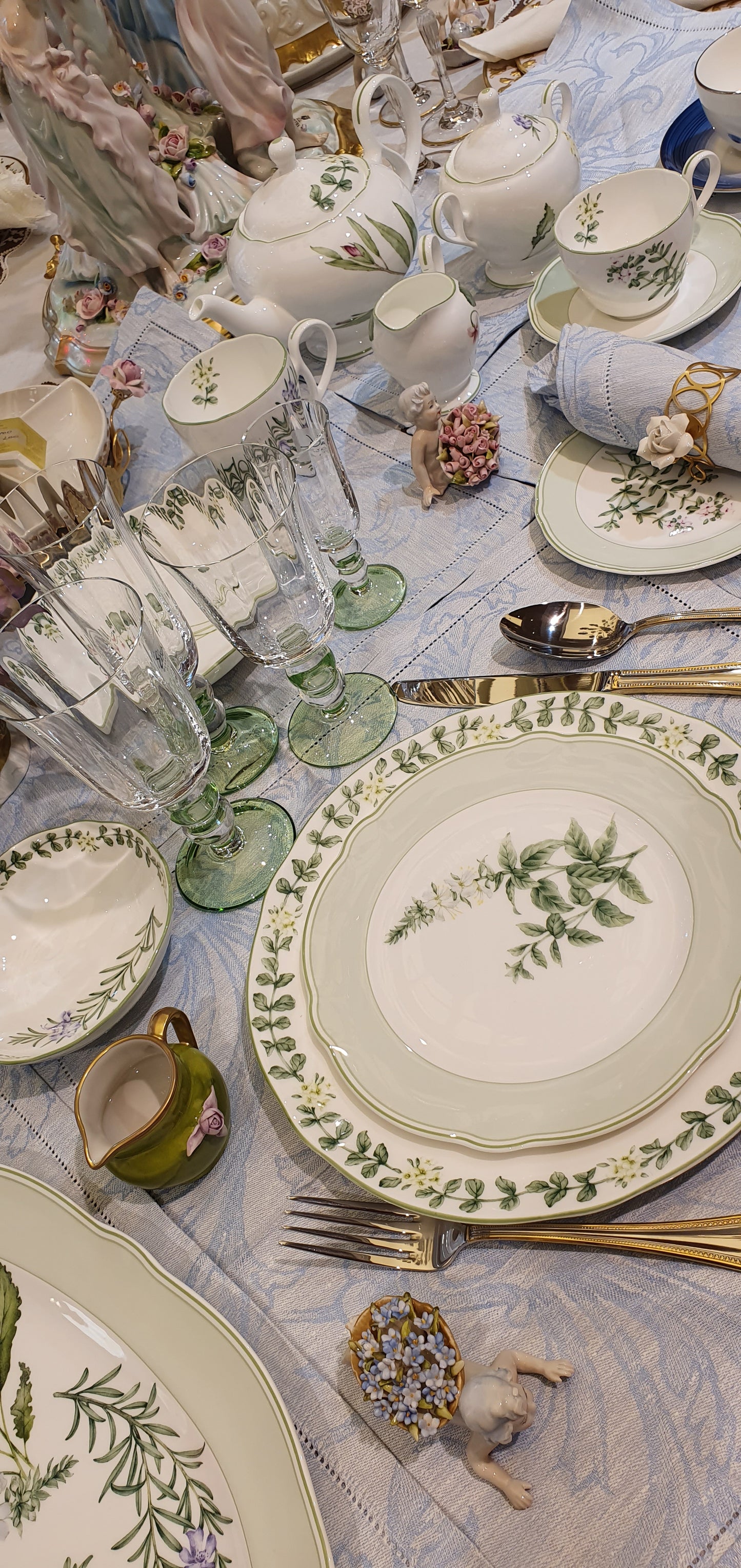 ENGLISH HERBS SET OF 60PCS