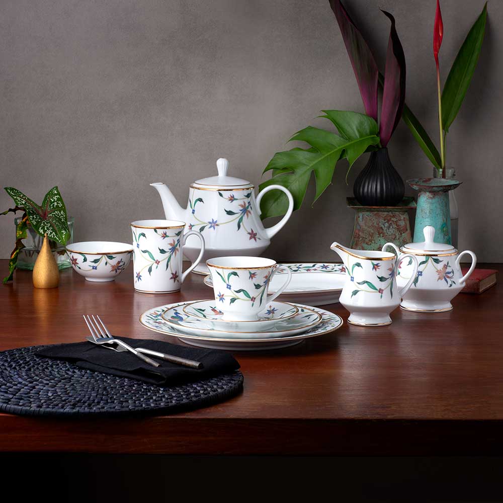 BOUNTIFUL GARDEN SET OF 60PCS