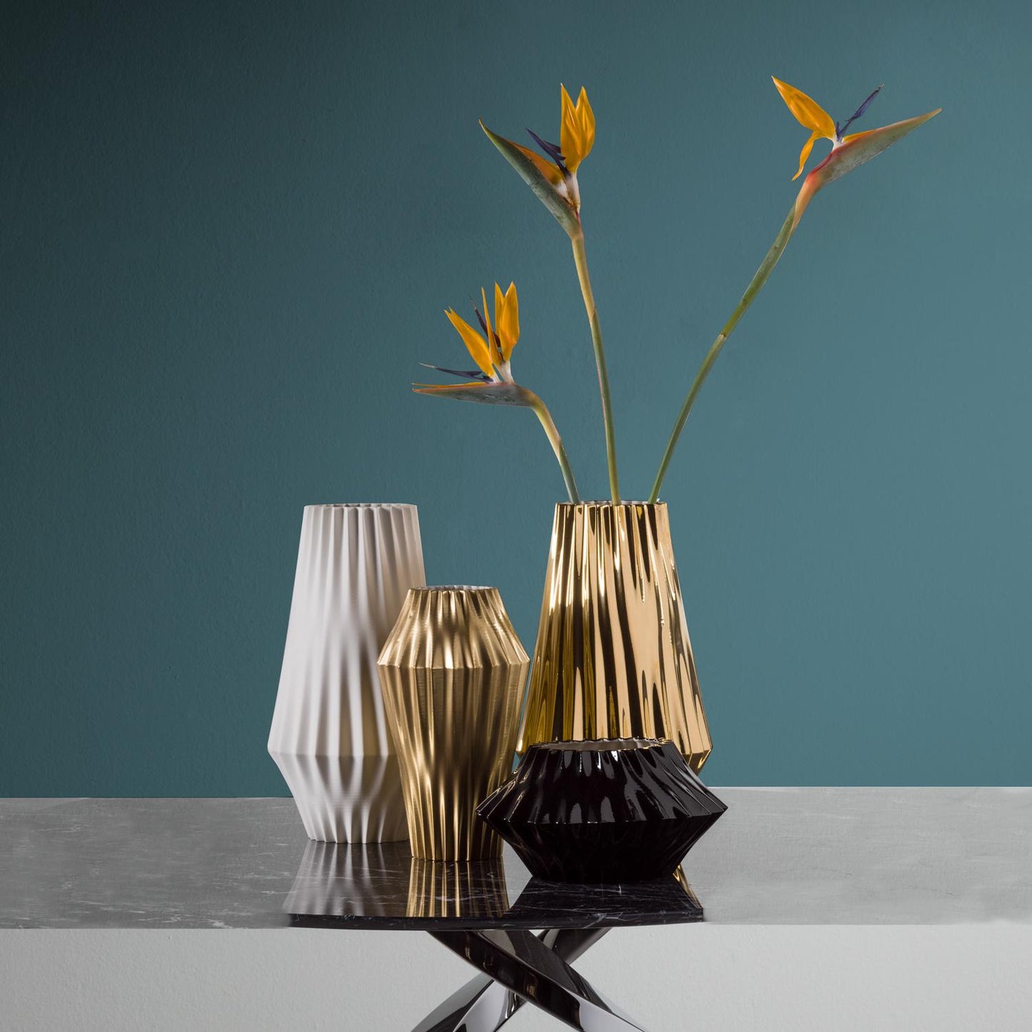 Vertigo Large Flower Vase – Gold