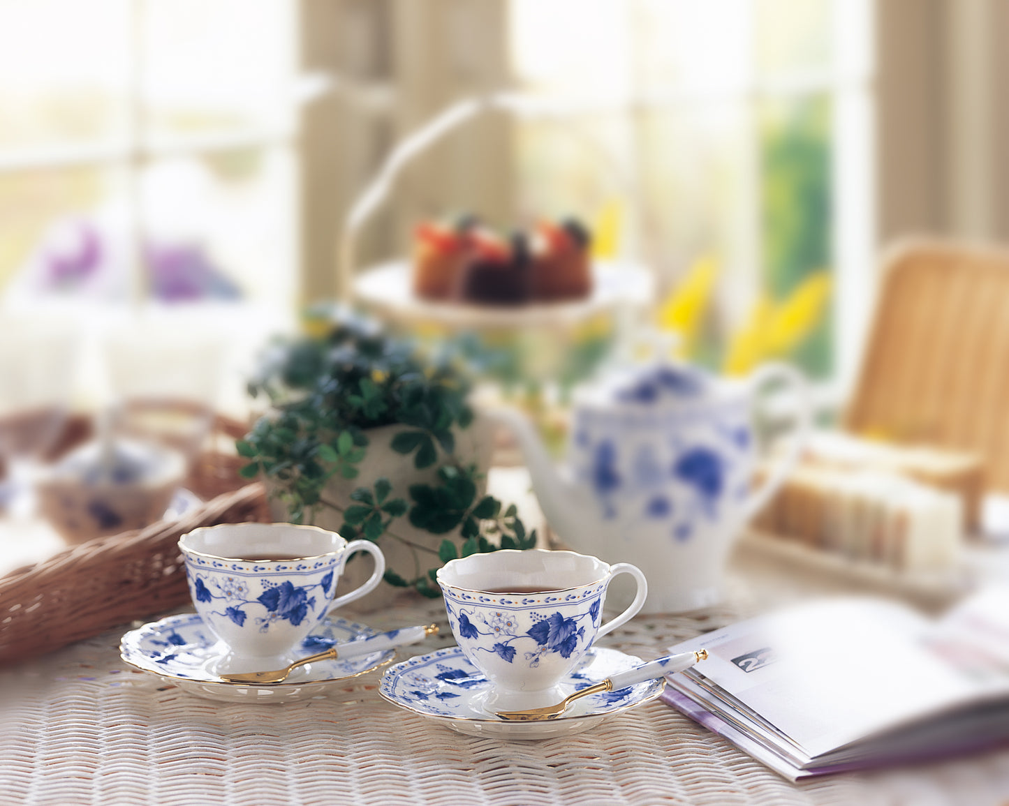 STEVENS DINNERWARE SET - 60 PCS FOR 12 PERSON